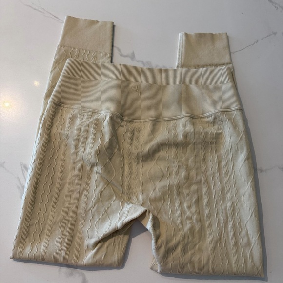 JoyLab Beige Ribbed Activewear Set - Picture 3 of 8